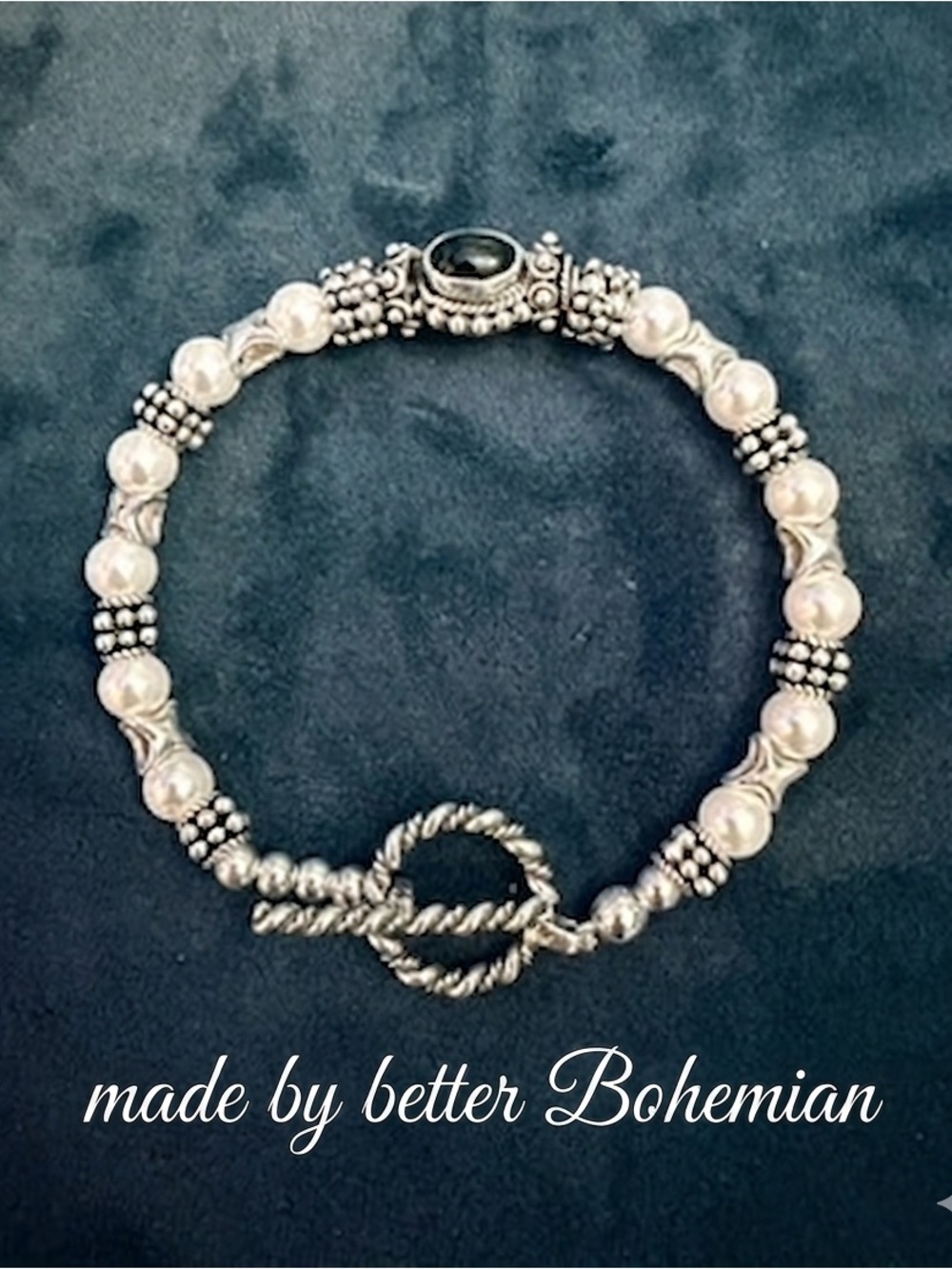 🥀STERLING SILVER Blk.Onyx & WHITE GENUINE PEARL &BALI BEADS & TOGGLE BRACELET 🥀